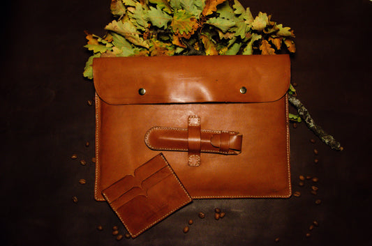 Set business din piele naturală lucrat manual - Terra di Toscana